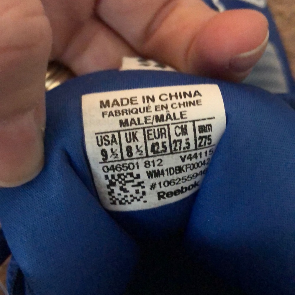 Reebok's - Picture 3 of 4